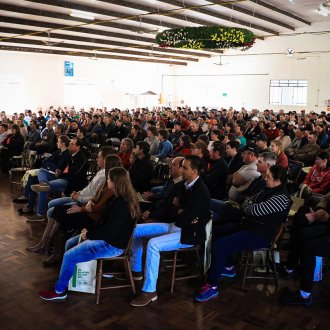 Público presente na palestra do Marcos Veiga Santos
